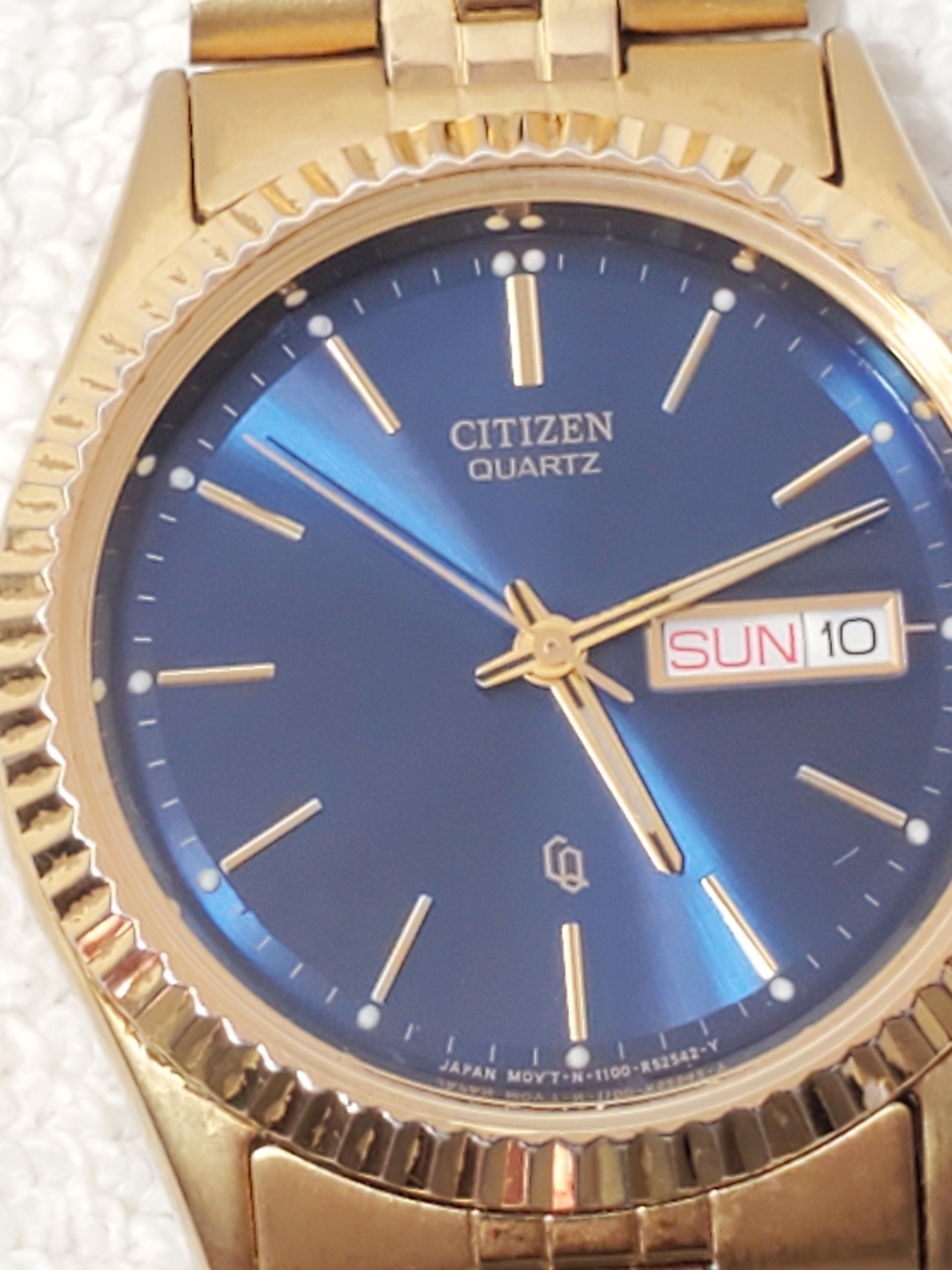 Vintage Citizen CQ Men's Presidential Day Date Gold Tone Quartz Watch Blue Dial